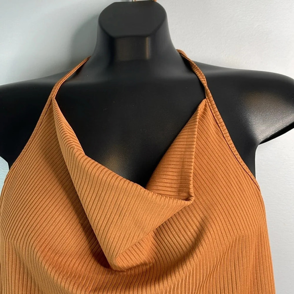 SHEIN Ribbed Cowl Neck Handkerchief Tie Crop Top Brown Open Back V Hem L - Picture 3 of 7